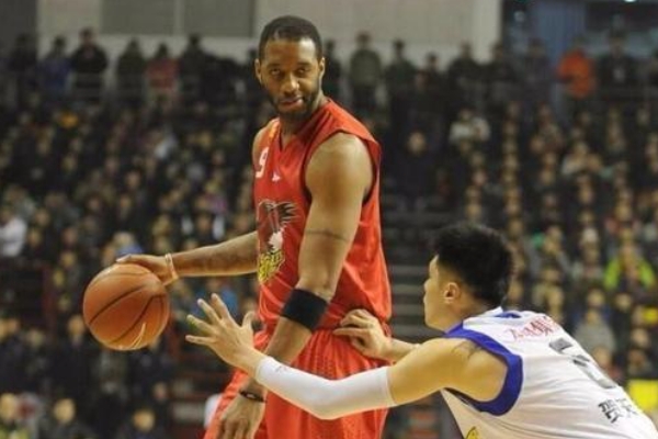 CBA歷史上哪位外援給中國球隊(duì)帶來最大幫助？